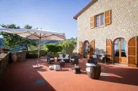 Corte della Luna, elegant villa with swimming pool surrounded by a suggestive olive grove - 4성급