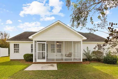 4 Br Home 5 Mins to DT Game Room 5 Stars