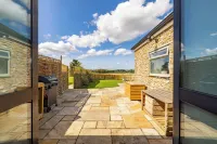 Stunning Renovation edge of Frome + country views