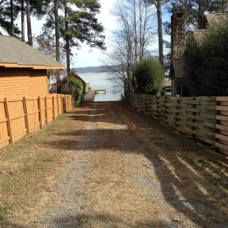 Cozy cabin on Lake Guntersville, Alabama