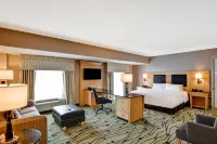 Hampton Inn & Suites Raleigh/Crabtree Valley - Lemmikkieläimet sallittu