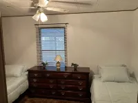 The Blue Palm, with Pool Access!