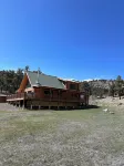Mountain Valley Paradise- stunning retreat nestled in the heart of the San Juans