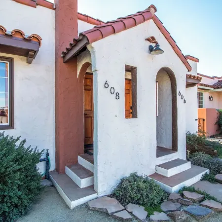 Casita Rojo - historic duplex in the heart of downtown Paso Robles