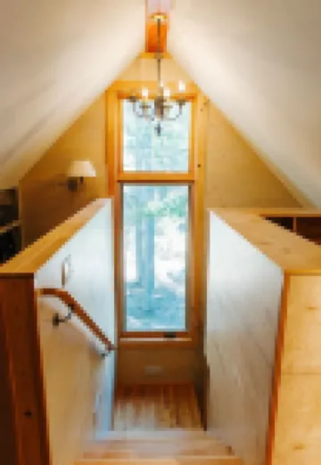 Scandinavian Style 3-bedroom cabin in delightful Soda Springs with WiFi