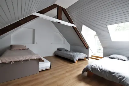 La Guest House: Breton house near the banks of the Rance, St Malo, Dinard