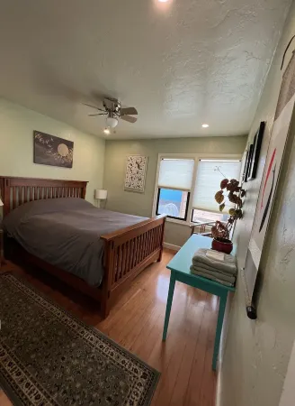 Entire ADU Walking Distance to Old Town Отели рядом с достопримечательностью «Секвойя Парк Гарден»