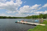 Magical 5Br Cabin, Steps to Lake & Pet-Friendly - 2 Kitchens and Living Rooms!
