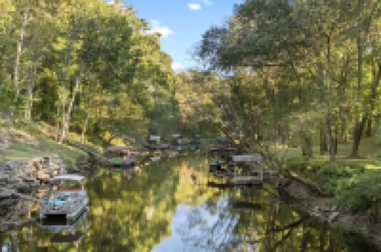 Cabin on the Little Red River