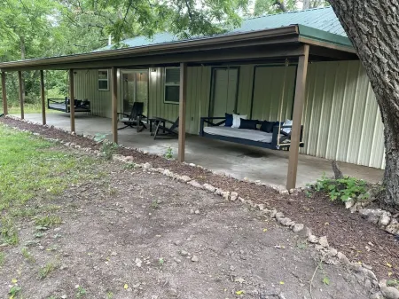 Secluded Stockton Lake House w Starlink internet