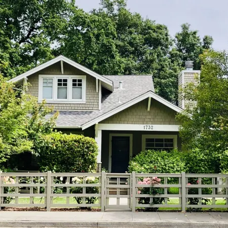 Downtown St. Helena retreat with pool, bocce ball and privacy. Permit #PL23-019