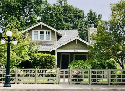 Downtown St. Helena retreat with pool, bocce ball and privacy. Permit #PL23-019
