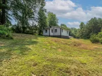 High End Pond Chalet in Country & But Near Shops Hotels in Fallstown