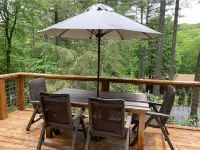 Deluxe 2 King Suites–Walk to Downtown Highlands NC– Fireplace & Fiber Optic ハイランズのホテル
