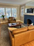 Cozy N Clean Brick Bungalow Dundee-  Best Porch Swing in the metro! - 방갈로