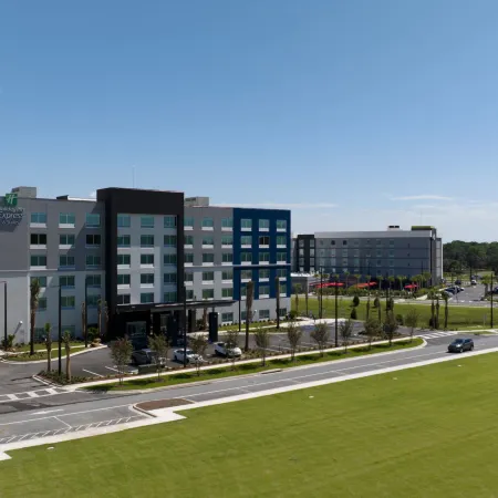 Holiday Inn Express & Suites FORT WALTON BEACH - EGLIN AREA by IHG