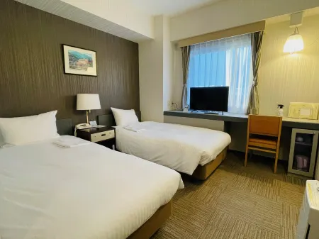 Tottori City Hotel Отели рядом со станцией JR Tottoridaigakumae Station