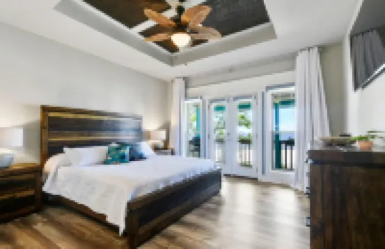 Luxury Beach Front Home!!!
