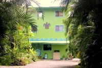 Paradise On a Budget!