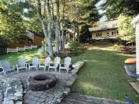 The Renaissance - Majestic Sebago Lake panorama Hotels in Standish