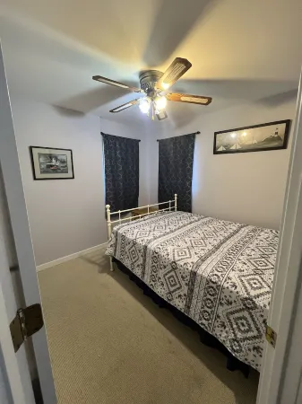 Family Friendly Townhome in desired Stewards Watch Community- 5mins to the beach