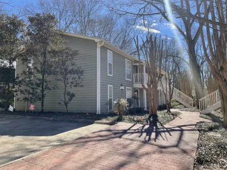 LOCATION!! LOCATION!! LOCATION!!