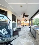 Spacious 5 bedroom w/ Game Room and Covered Patio