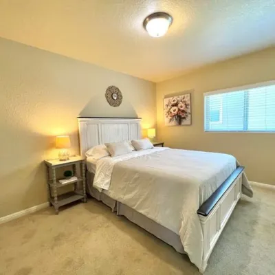 4Br Boho Perfect for Families & Groups, Sleep 8, Ideal for Lackland AFB Hotel dekat Stapleton Park