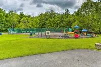 Serene Lakefront Retreat in Poconos: Beach, Pools, Gym, Fireplace & Pet-Friendly