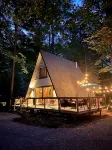 Mcm A-Frame: Hot Tub; Lake; Fall Colors; Fireplace; Nature; Cozy; Kayaks