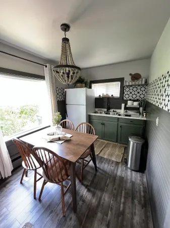 Newly remodeled luxury first floor apartment. Minutes away from SUNY Potsdam!