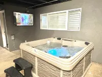 Sleeps 50+ New Luxury Private Resort with Pool Golf Arcade Spa Playground Poker - Villas