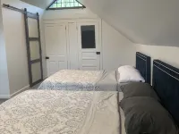 NEW!  Fully Remodeled 1910 Craftsman Style Home アチソンのホテル