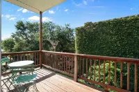 Chateau St. Louis ~New~ Historic Home ~ 9min > DT - Bungalows