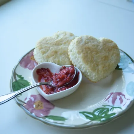 The Royal Suite at The Hatter Cafe and Country InnBreakfast included