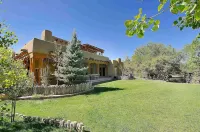 Green Acres Gorgeous Estate 9 minutes from the Plaza! Hotels in Tesuque