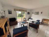 Pleasant house, close to beaches and port