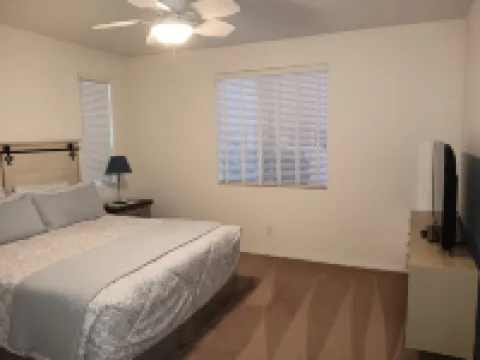 New and Amazing! Spacious! Dod, Military Welcome!