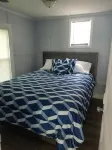 3 Little Cottages - #1 Sundance Cottage Hotels near Geneva State Park