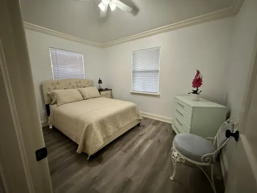 Twin Palm Cottage