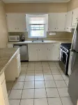 The Village - Private apartment w/ parking 5 min walking