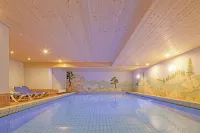 Best Western Plus Hotel Schwarzwald Residenz - Pools