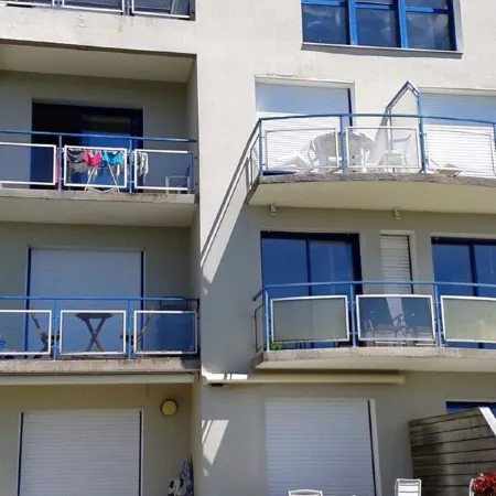 Superb Beach Front Apartment in Concarneau