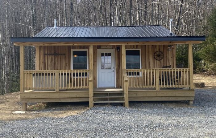 Mountain Meadow Cabin with Hot Tub, Beautiful View, WiFi!, Secluded and Peaceful