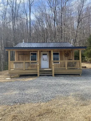 Mountain Meadow Cabin with Hot Tub, Beautiful View, WiFi!, Secluded and Peaceful