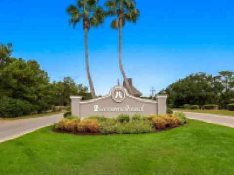 1st Floor 1Br/1BA Condo w/ Pool: Golf, Swim & Casino Nearby! Sunshine Oaks Hotels in Diamondhead