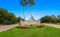 1st Floor 1Br/1BA Condo w/ Pool: Golf, Swim & Casino Nearby! Sunshine Oaks