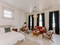 East Main Lofts - Boho 203 Hotels in Madison