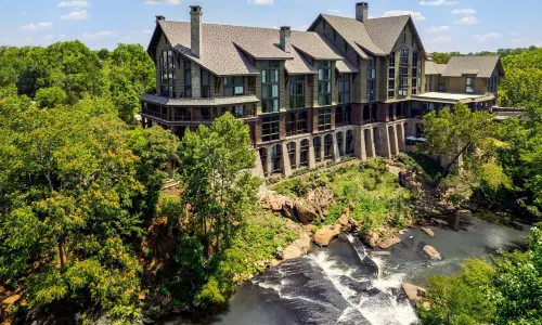 Grand Bohemian Lodge Greenville, Autograph Collection