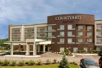 Courtyard Bridgeport Clarksburg - Pools